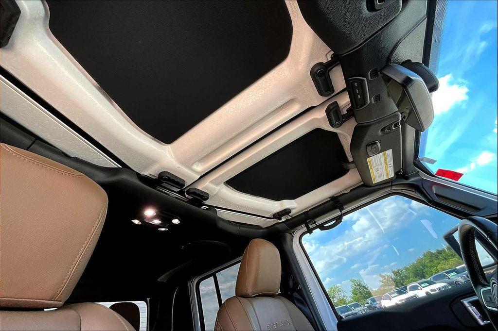 used 2022 Jeep Gladiator car, priced at $32,995