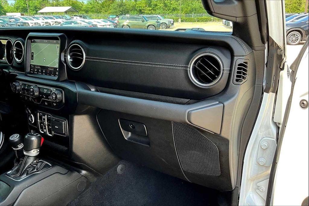 used 2022 Jeep Gladiator car, priced at $32,995