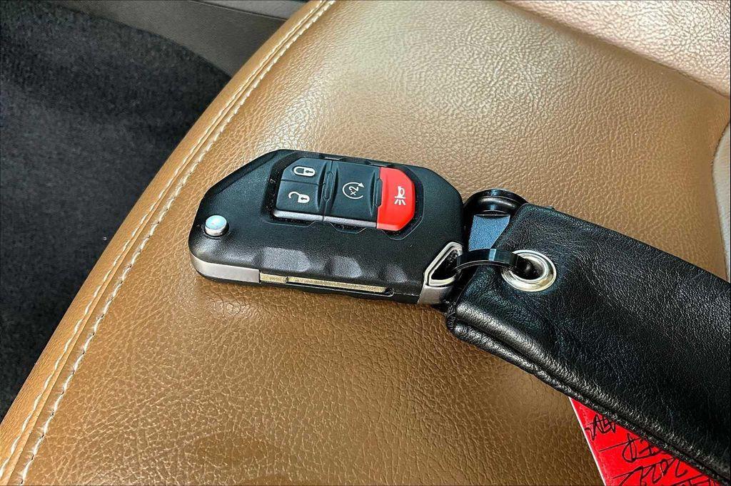 used 2022 Jeep Gladiator car, priced at $32,995