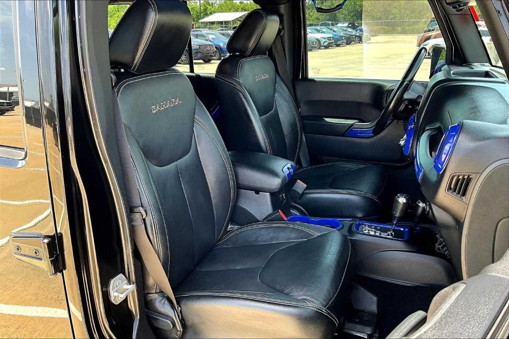 used 2016 Jeep Wrangler Unlimited car, priced at $19,995