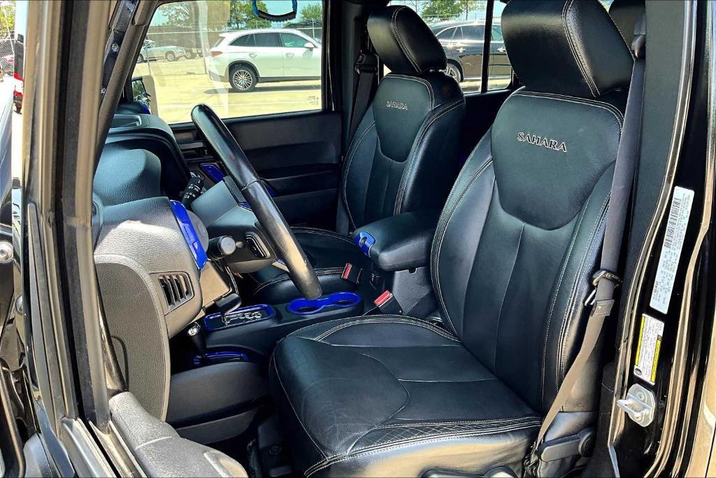 used 2016 Jeep Wrangler Unlimited car, priced at $19,995