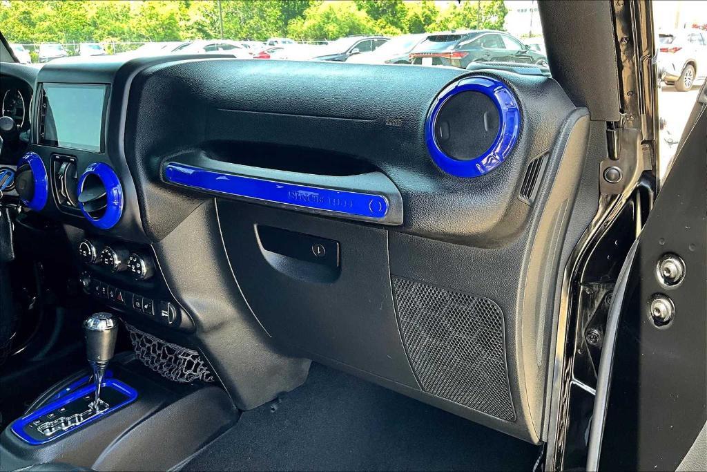 used 2016 Jeep Wrangler Unlimited car, priced at $19,995