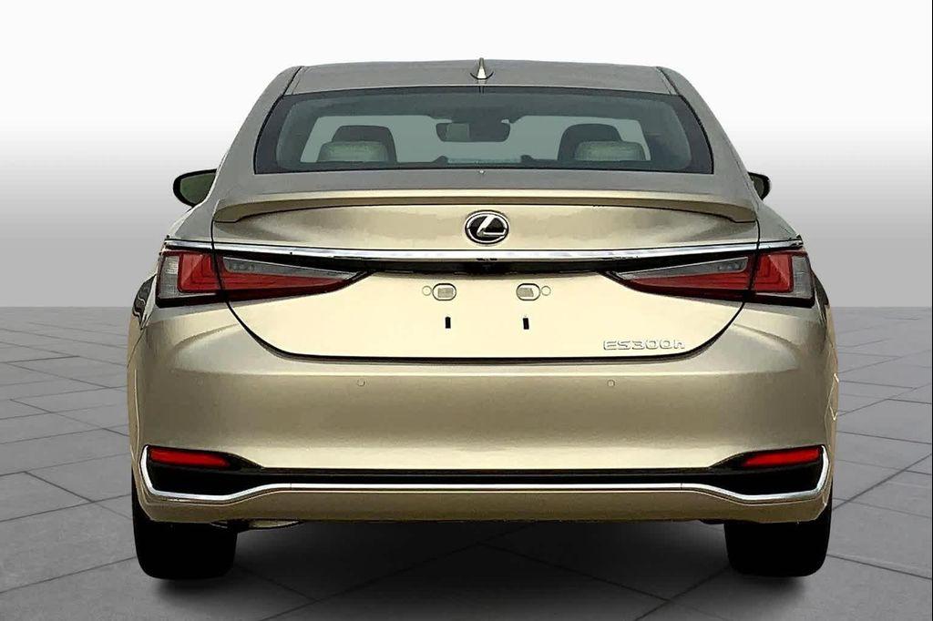 new 2025 Lexus ES 300h car, priced at $57,574