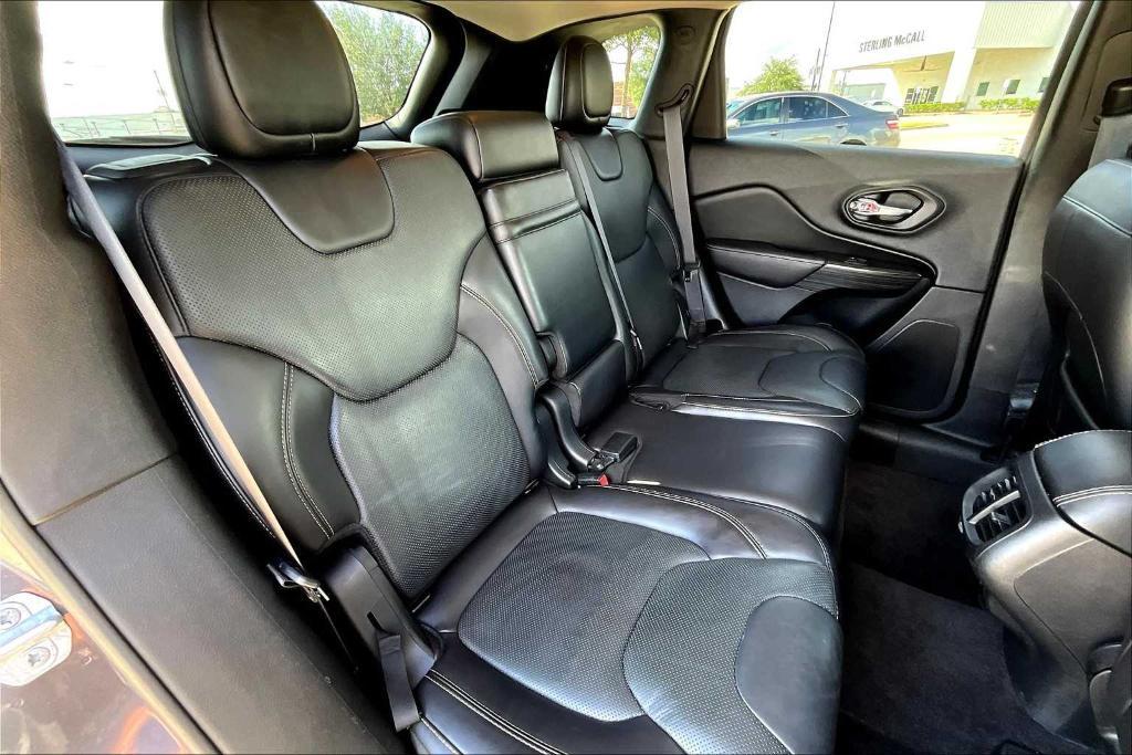 used 2017 Jeep Cherokee car, priced at $16,895