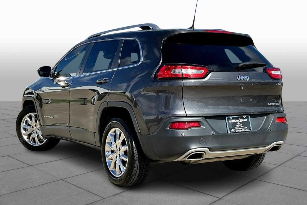 used 2017 Jeep Cherokee car, priced at $16,895