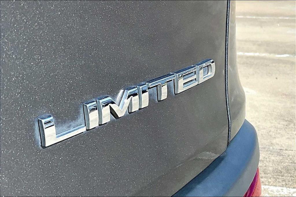 used 2017 Jeep Cherokee car, priced at $16,895