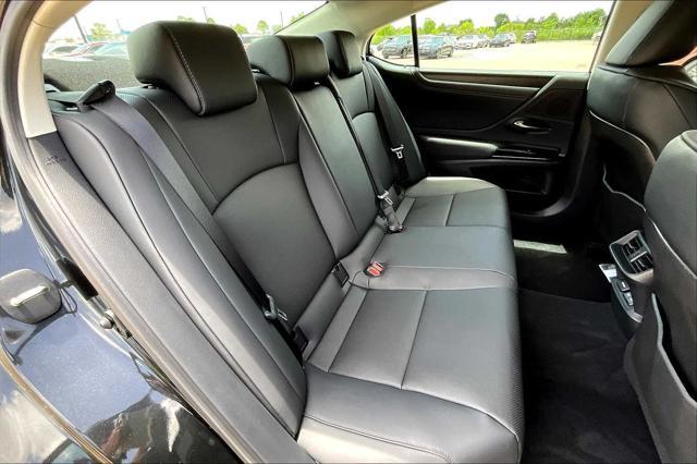 used 2025 Lexus ES 350 car, priced at $46,495