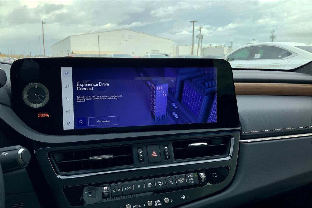 new 2025 Lexus ES 350 car, priced at $56,424