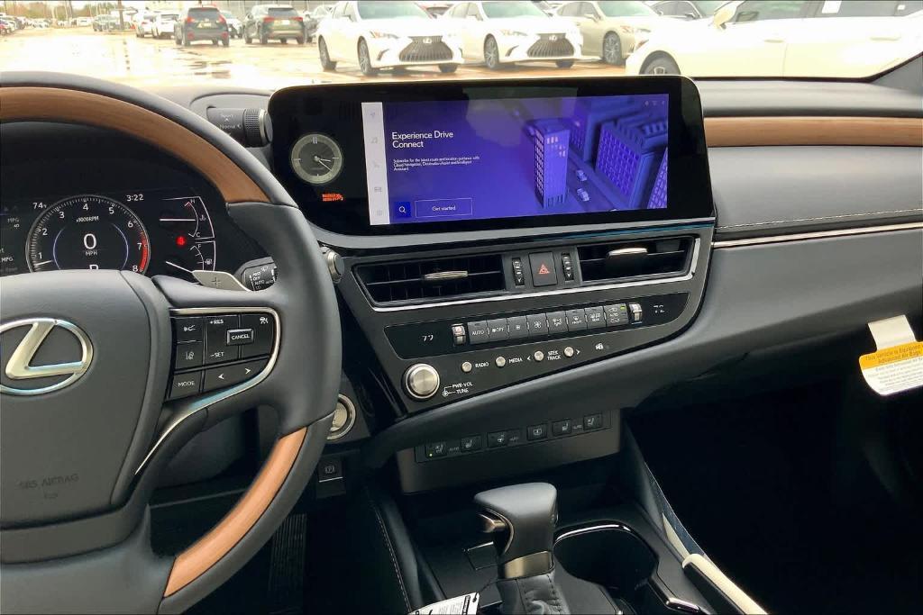 new 2025 Lexus ES 350 car, priced at $56,424