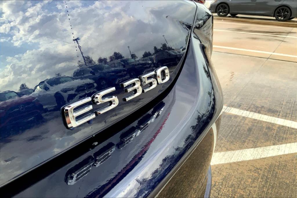 new 2025 Lexus ES 350 car, priced at $56,424