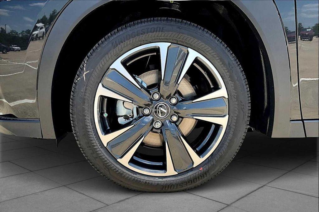 new 2025 Lexus UX 300h car, priced at $40,924