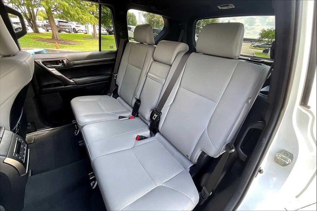 used 2023 Lexus GX 460 car, priced at $53,995