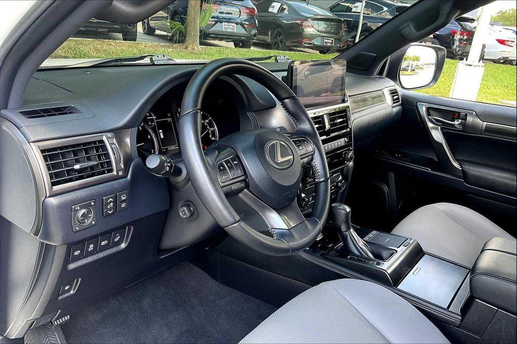 used 2023 Lexus GX 460 car, priced at $53,995