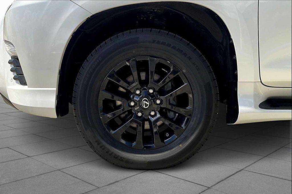 used 2023 Lexus GX 460 car, priced at $53,995