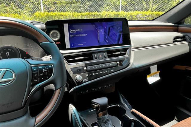 new 2025 Lexus ES 300h car, priced at $54,435