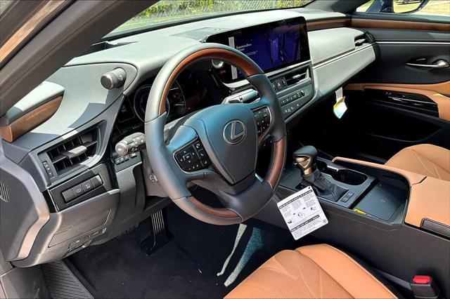 new 2025 Lexus ES 300h car, priced at $54,435