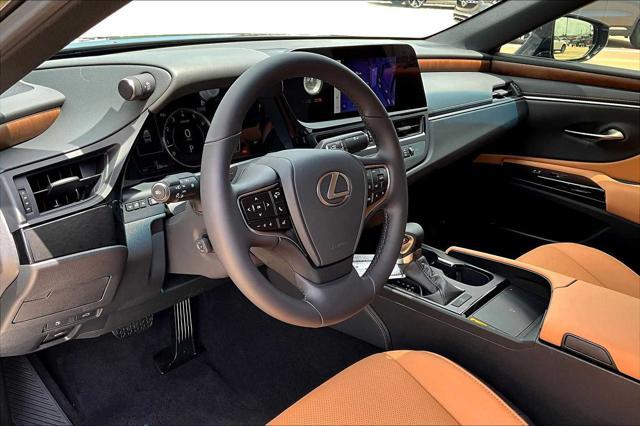 used 2025 Lexus ES 350 car, priced at $45,995