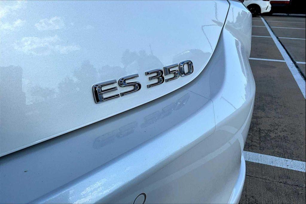 used 2021 Lexus ES 350 car, priced at $38,495