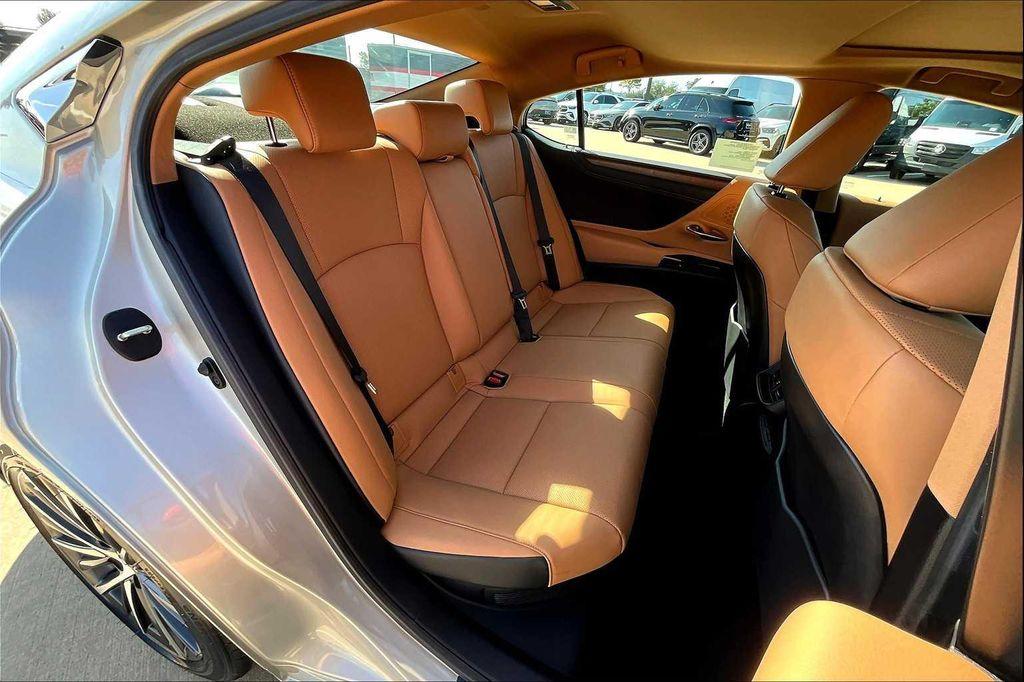 used 2025 Lexus ES 300h car, priced at $51,995