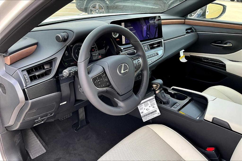 new 2025 Lexus ES 300h car, priced at $51,939