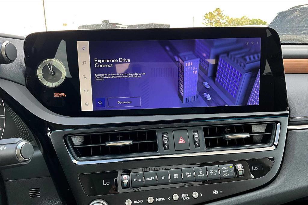 new 2025 Lexus ES 300h car, priced at $51,939