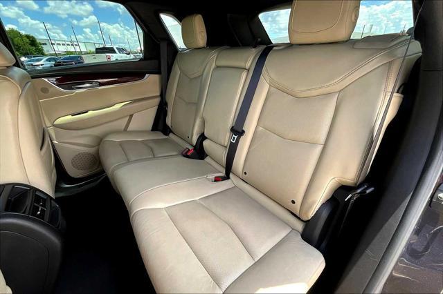 used 2017 Cadillac XT5 car, priced at $19,995