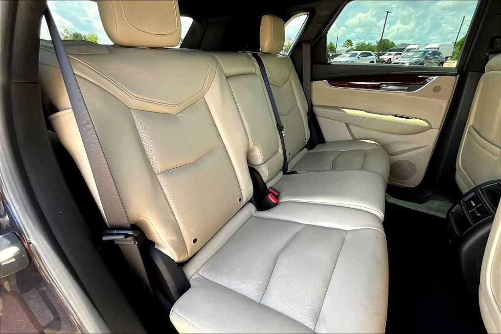 used 2017 Cadillac XT5 car, priced at $20,495