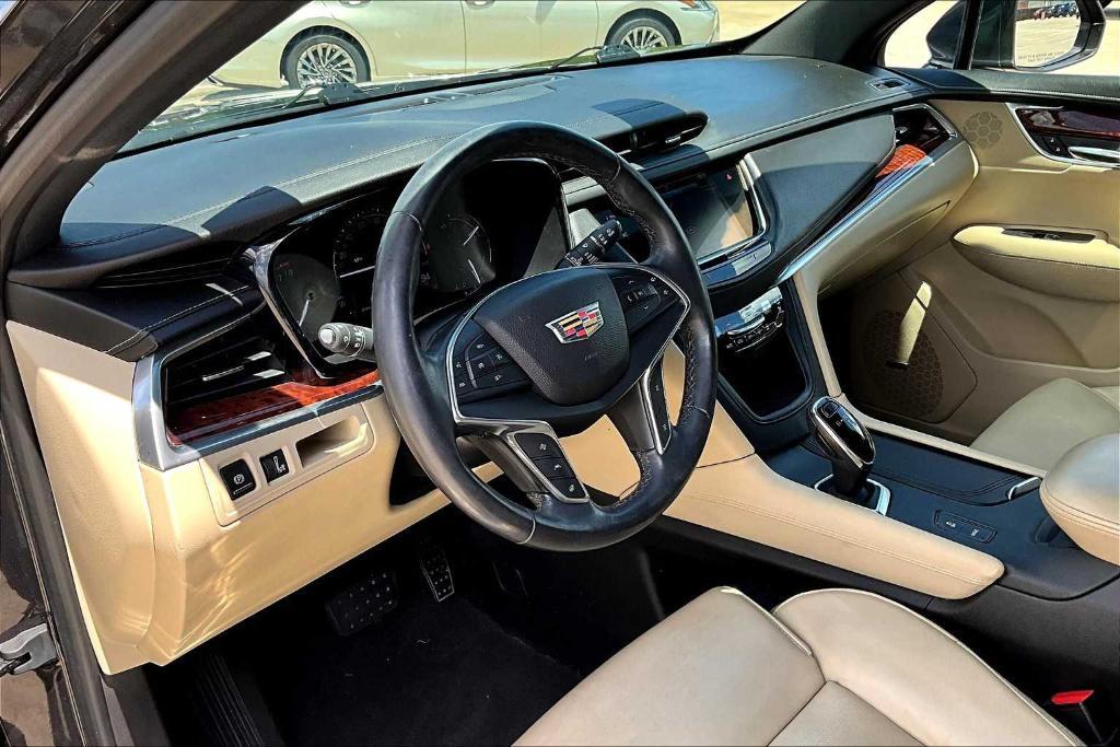 used 2017 Cadillac XT5 car, priced at $20,495