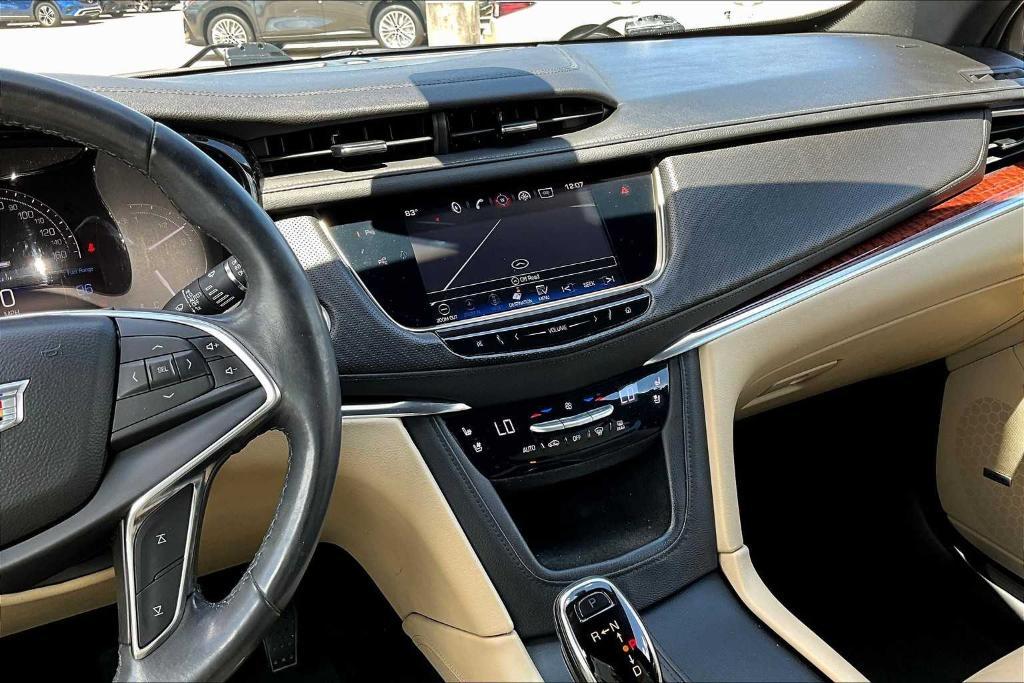 used 2017 Cadillac XT5 car, priced at $20,495