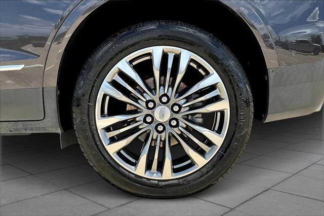 used 2017 Cadillac XT5 car, priced at $19,995