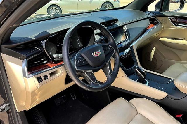 used 2017 Cadillac XT5 car, priced at $19,995