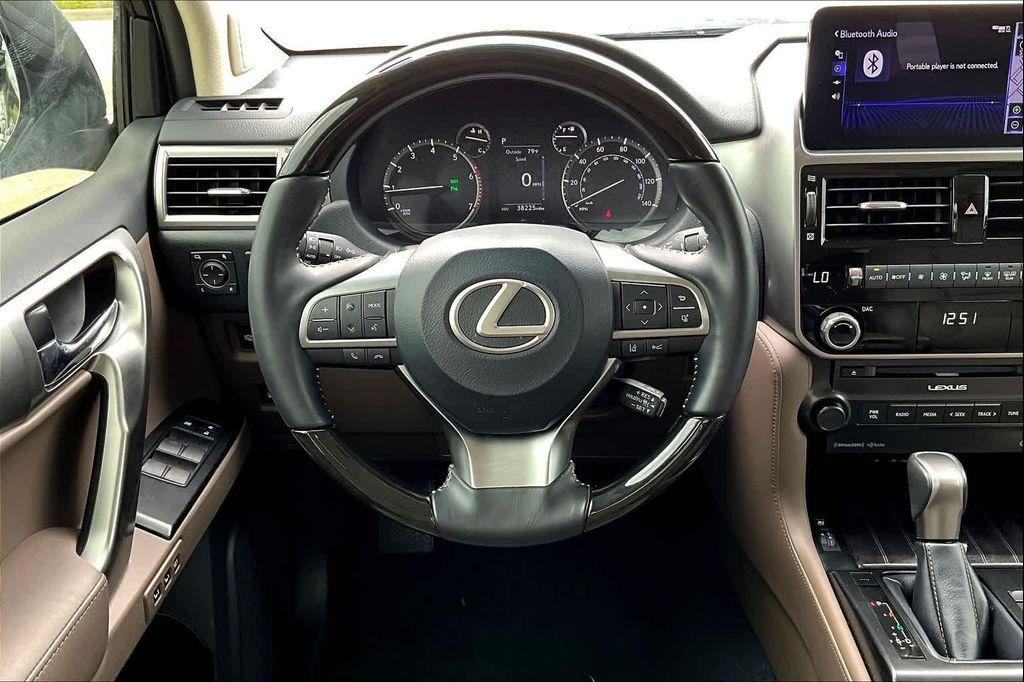 used 2023 Lexus GX 460 car, priced at $55,495