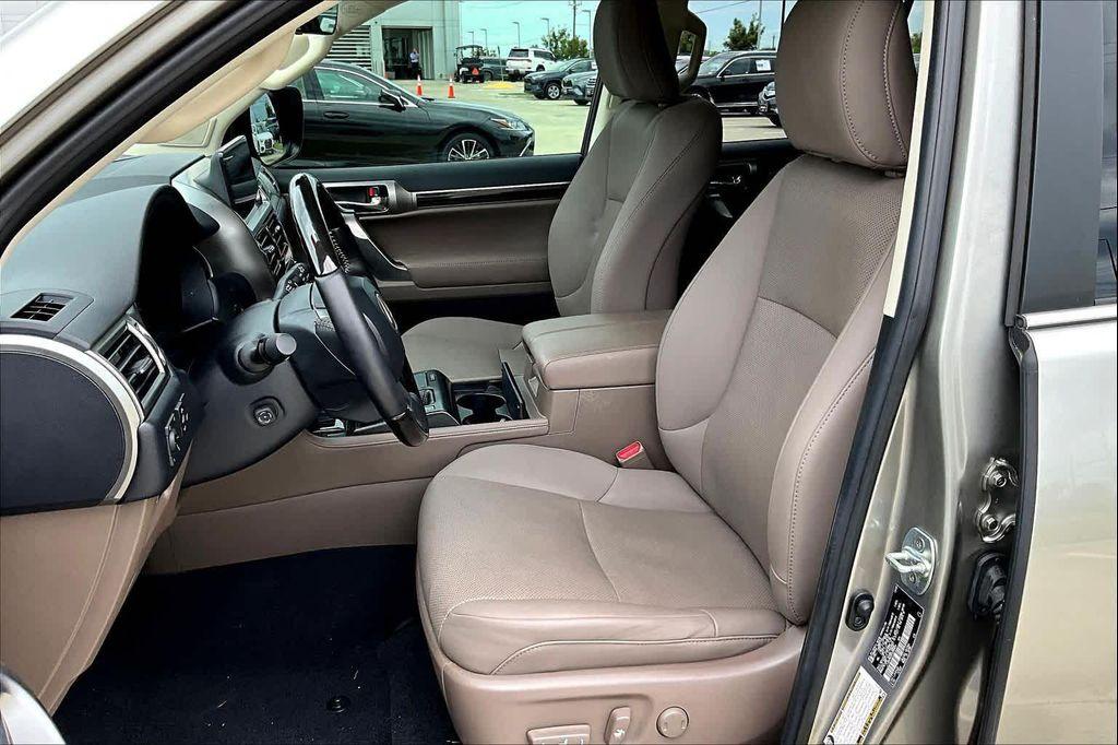 used 2023 Lexus GX 460 car, priced at $55,495