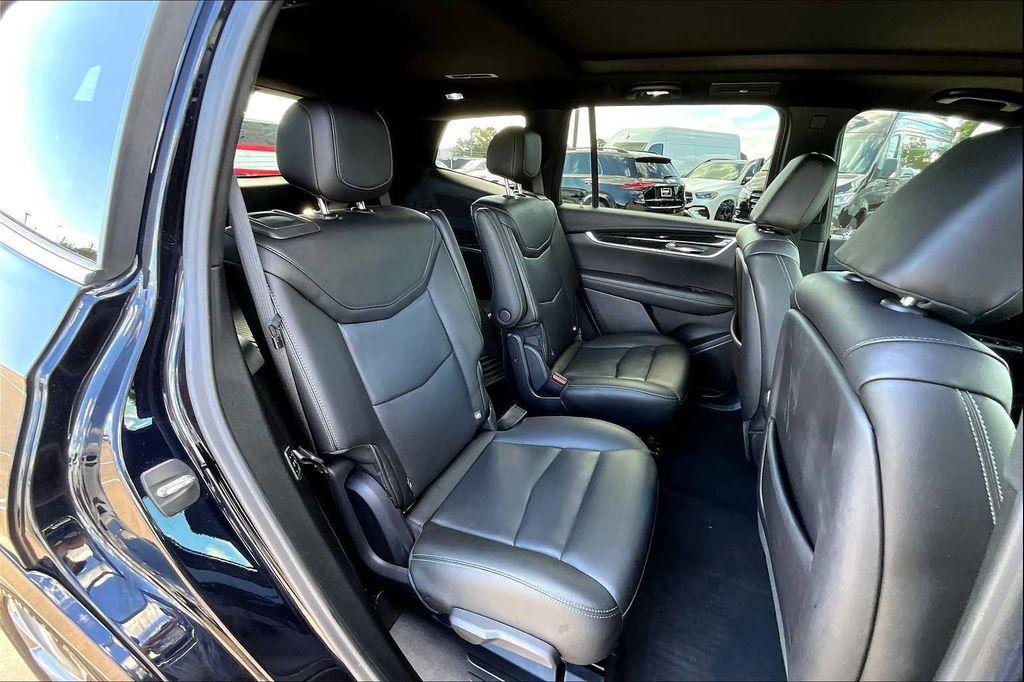 used 2021 Cadillac XT6 car, priced at $24,495