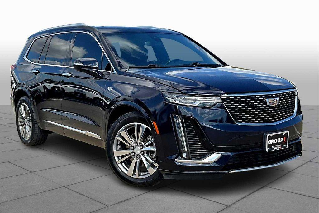 used 2021 Cadillac XT6 car, priced at $24,495
