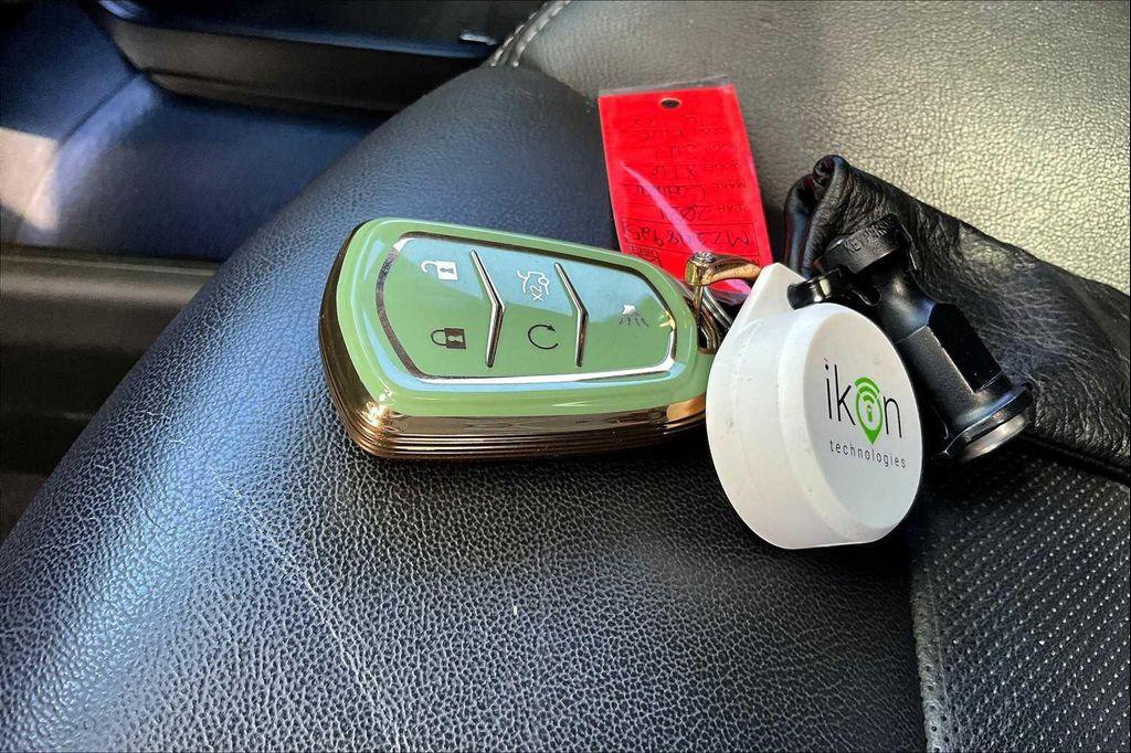 used 2021 Cadillac XT6 car, priced at $24,495