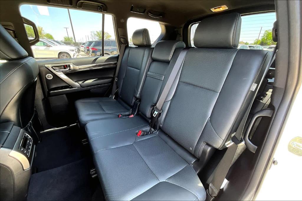 used 2023 Lexus GX 460 car, priced at $65,434