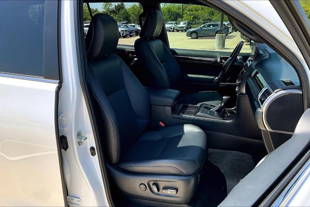 used 2023 Lexus GX 460 car, priced at $65,434
