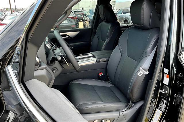 new 2025 Lexus LX 600 car, priced at $117,588