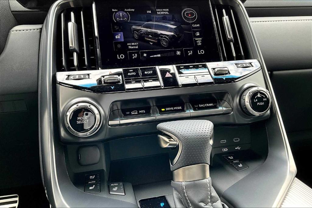 new 2025 Lexus LX 600 car, priced at $117,588