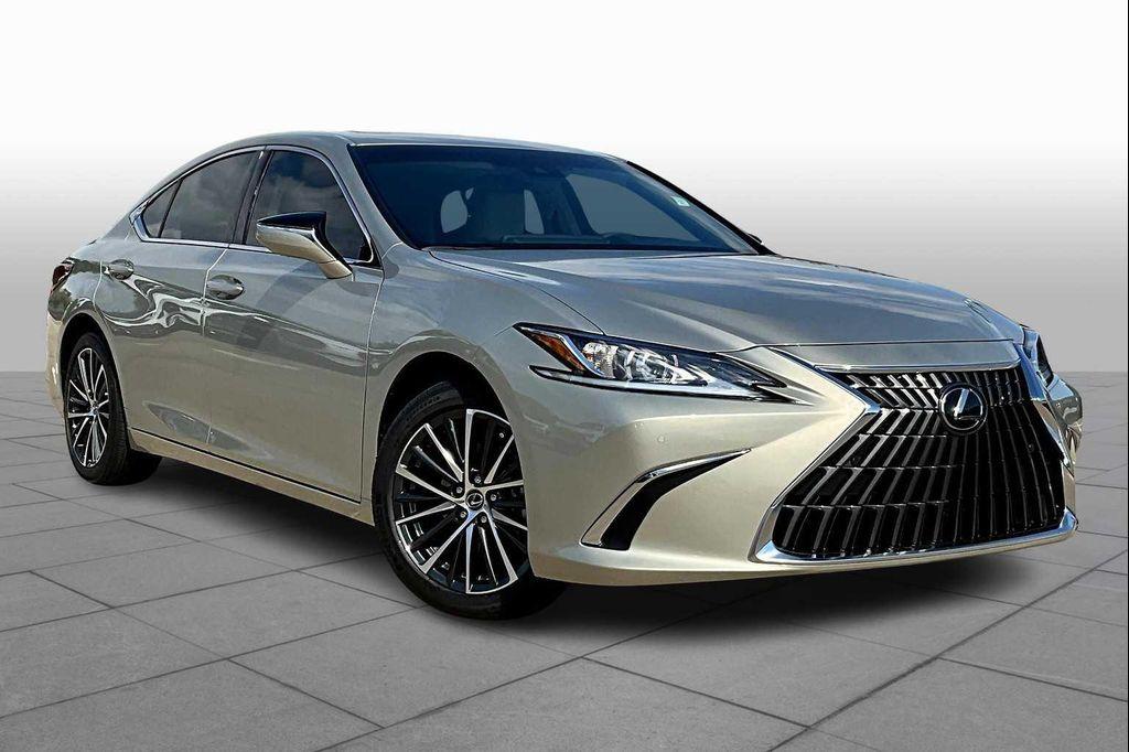 new 2025 Lexus ES 300h car, priced at $51,019