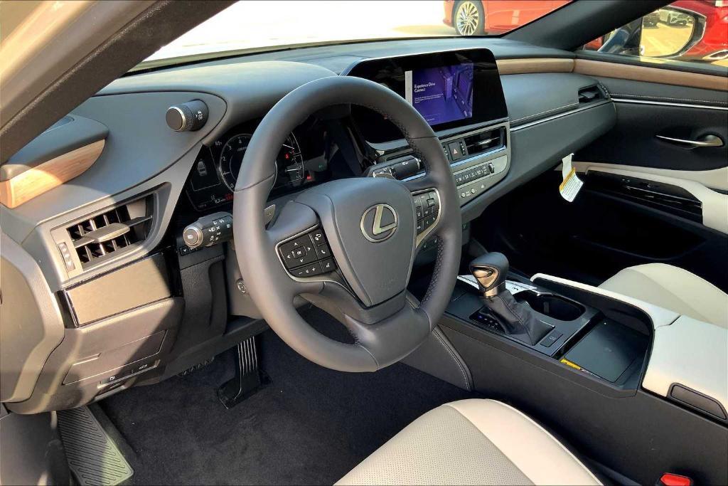 new 2025 Lexus ES 350 car, priced at $48,459