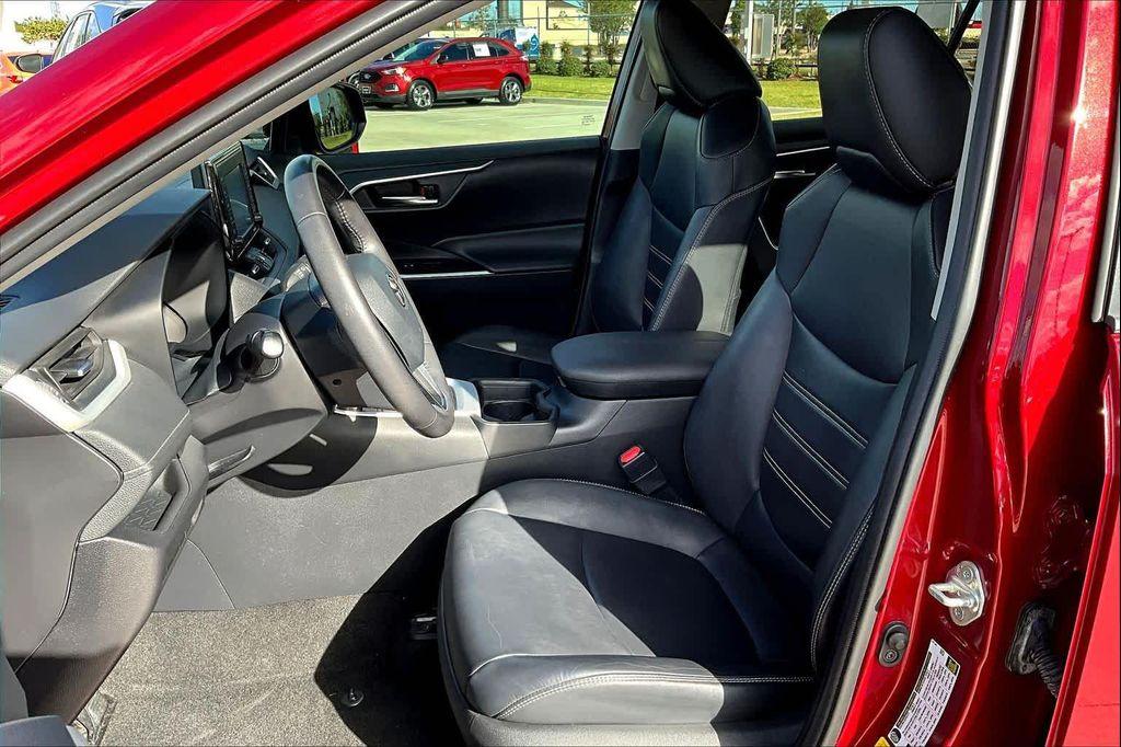 used 2021 Toyota RAV4 car, priced at $24,995