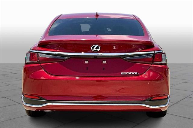 new 2025 Lexus ES 300h car, priced at $57,864