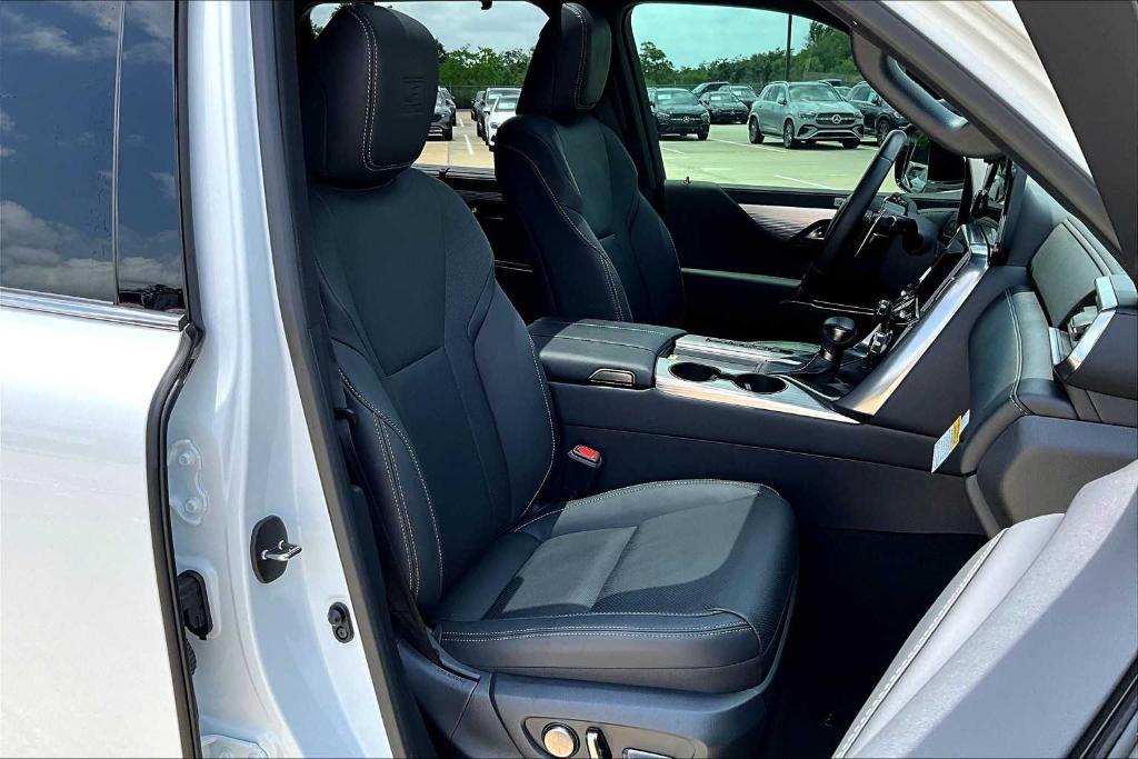 used 2024 Lexus LX 600 car, priced at $106,995