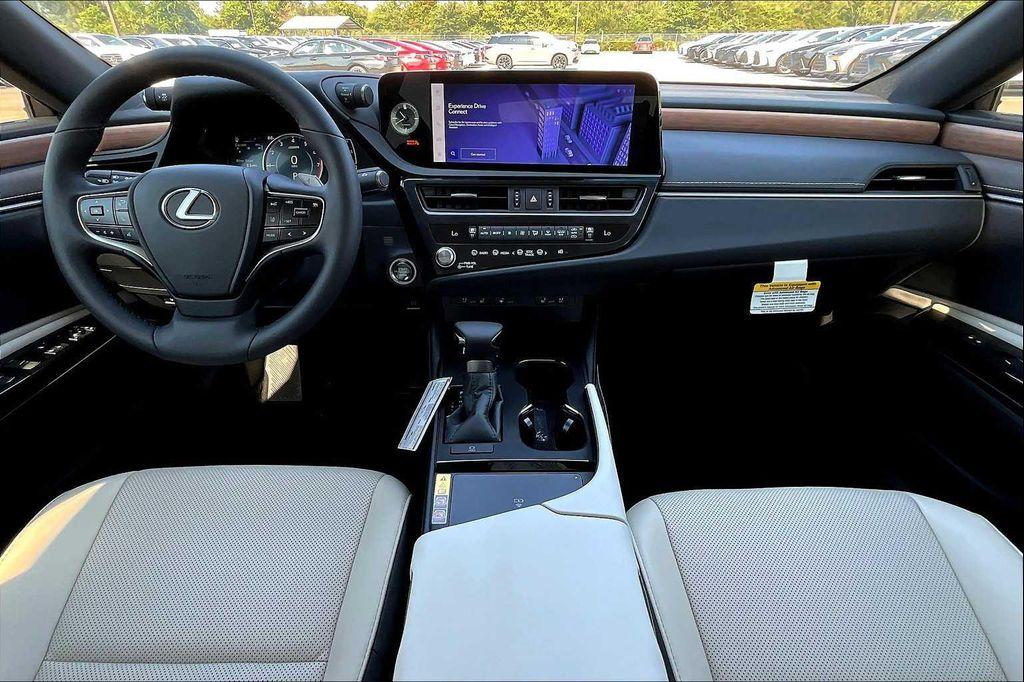 new 2025 Lexus ES 350 car, priced at $50,719