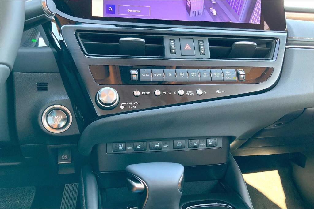 new 2025 Lexus ES 350 car, priced at $57,074