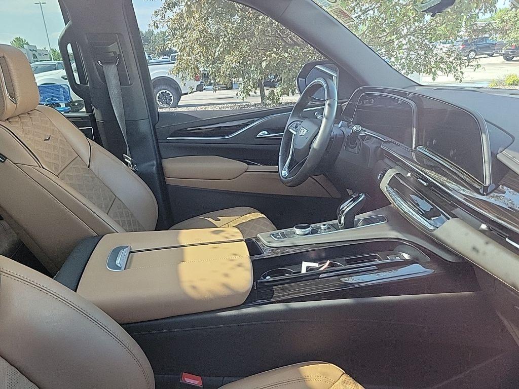 used 2022 Cadillac Escalade ESV car, priced at $65,000