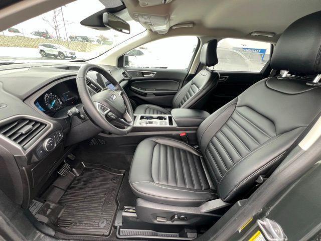 used 2022 Ford Edge car, priced at $29,000