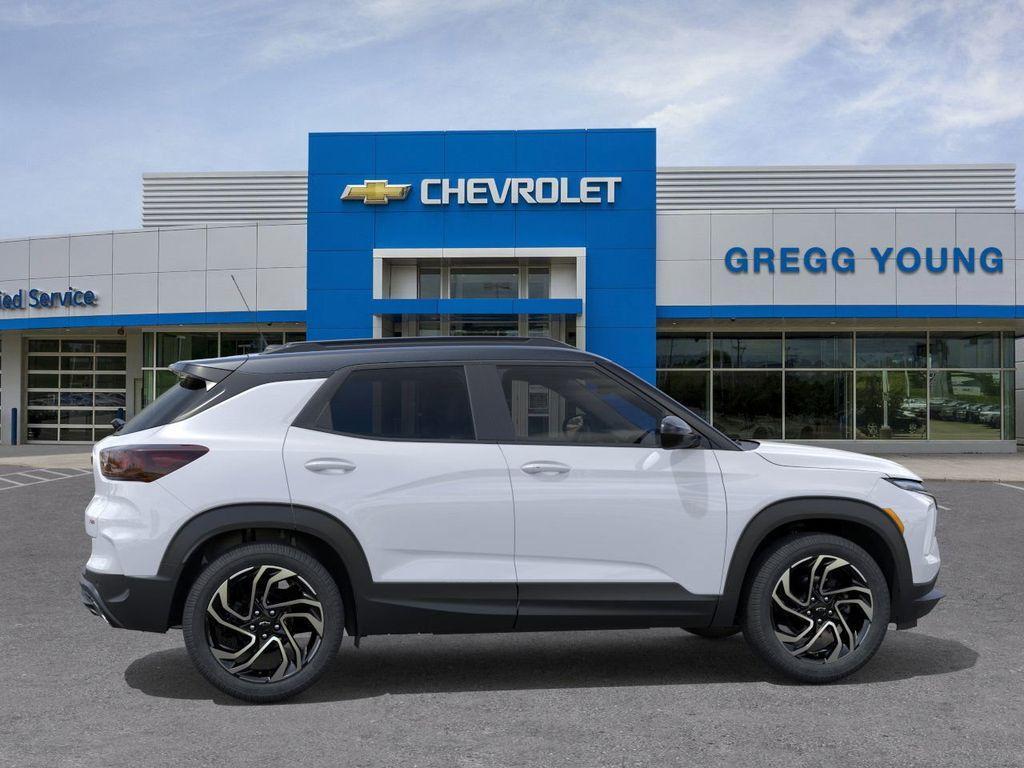 new 2026 Chevrolet TrailBlazer car, priced at $33,025